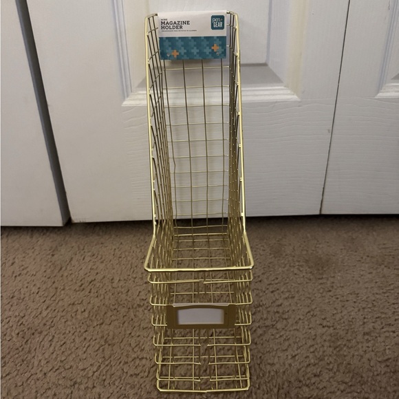Walmart Wire Magazine Holder - Picture 1 of 2